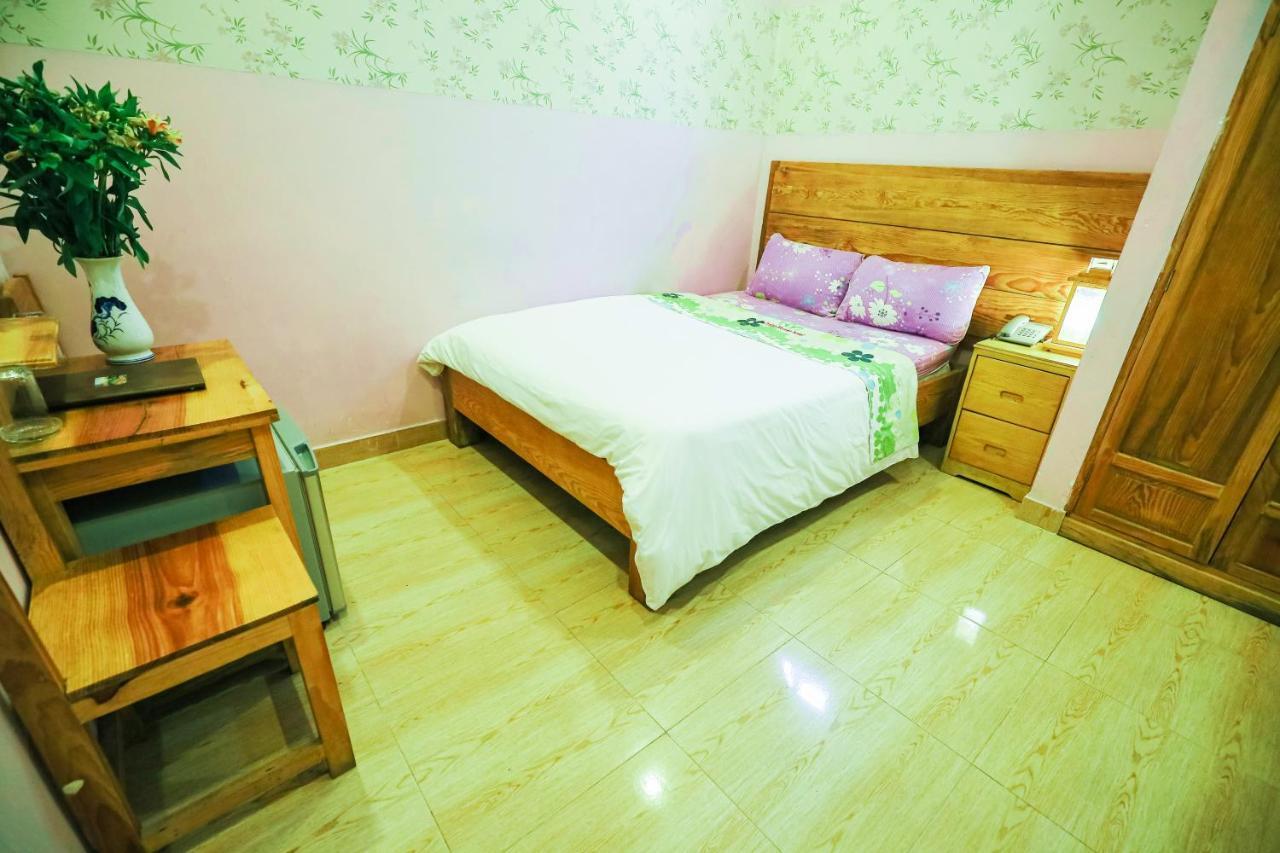 Dalat Flowery Hotel & Coffee Extérieur photo