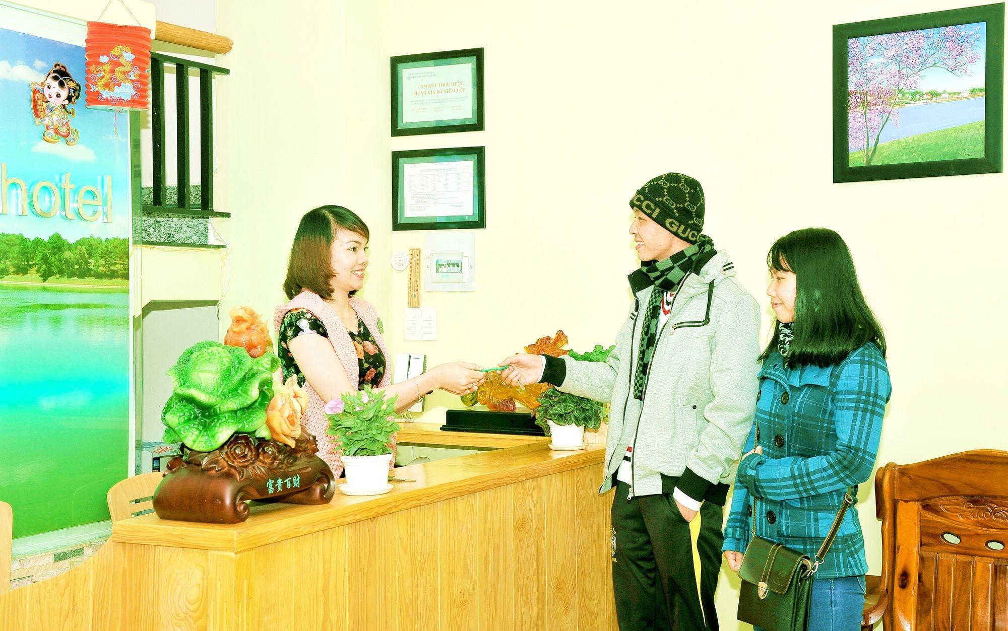 Dalat Flowery Hotel & Coffee Extérieur photo