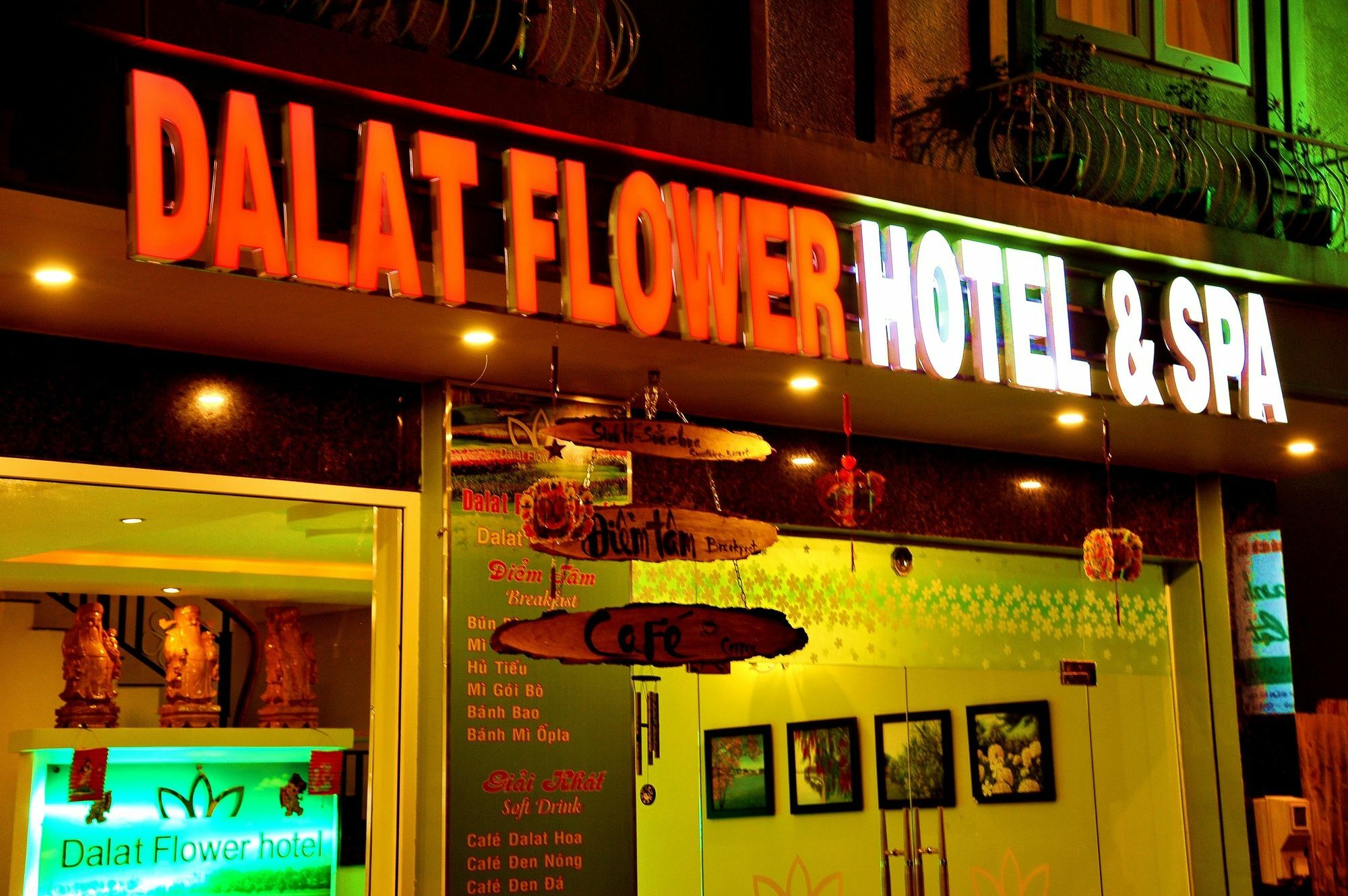 Dalat Flowery Hotel & Coffee Extérieur photo